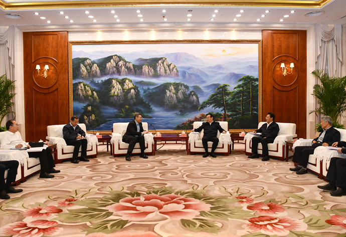 國(guó)家電投董事長(zhǎng)、黨組書記錢智民拜會(huì)寧夏回族自治區(qū)主要領(lǐng)導(dǎo)