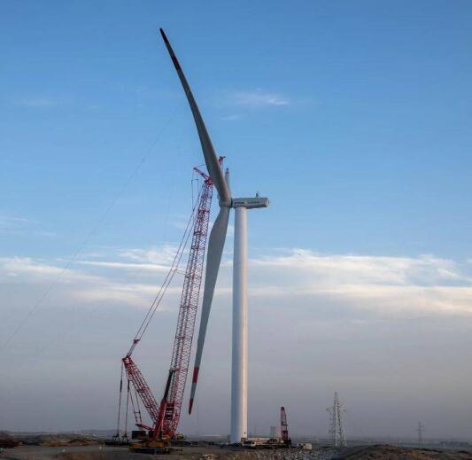 深耕大西北，H171-4MW分散式風(fēng)電項(xiàng)目成功首吊!