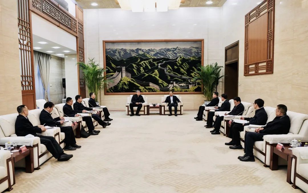 大唐集團(tuán)鄒磊、劉明勝會(huì)見(jiàn)國(guó)家能源集團(tuán)黨組書(shū)記、董事長(zhǎng)劉國(guó)躍