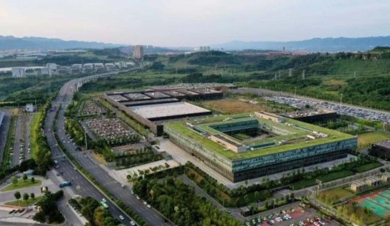 重慶加速構建世界級智能網聯新能源汽車產業(yè)集群
