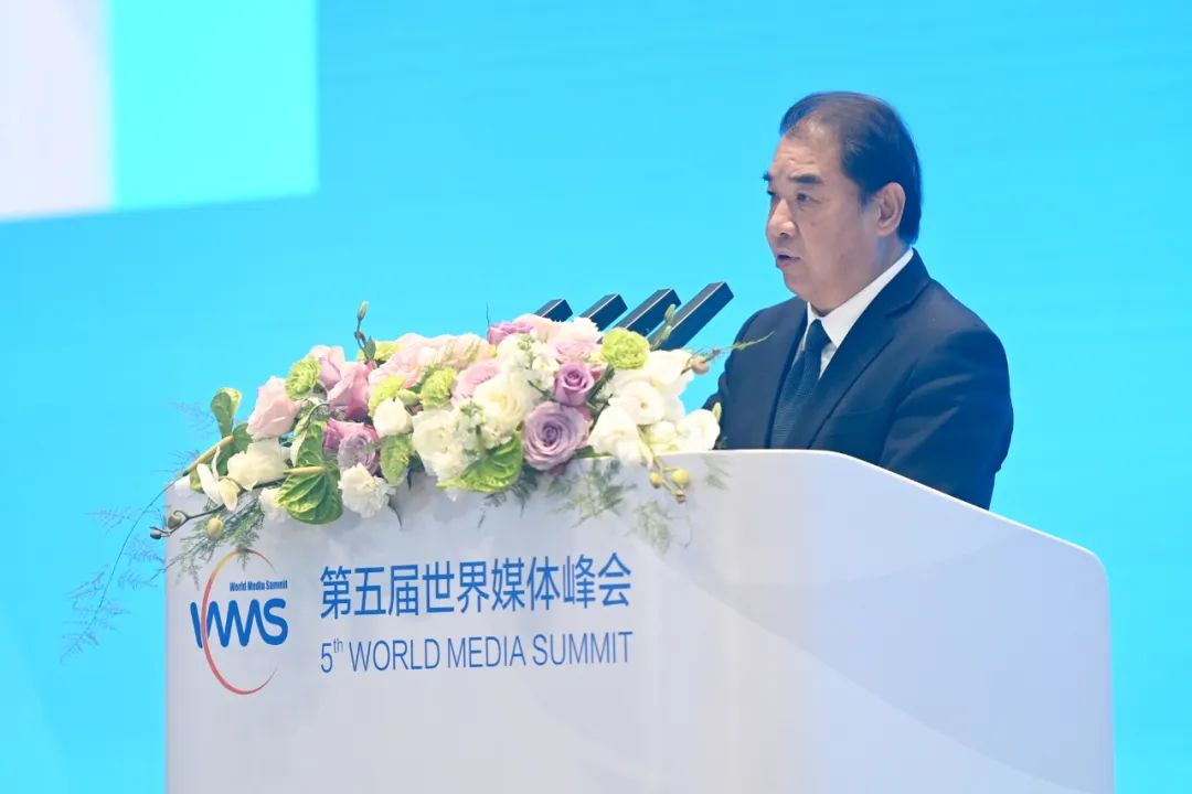 南方電網(wǎng)公司董事長、黨組書記孟振平在第五屆世界媒體峰會上作主旨發(fā)言