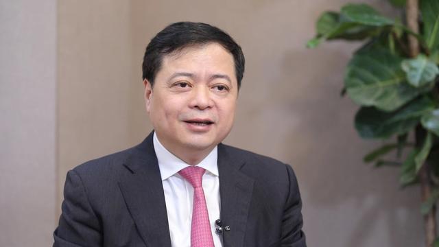 【兩會(huì)好聲音】全國(guó)政協(xié)常委、正泰集團(tuán)董事長(zhǎng)南存輝：建議進(jìn)一步優(yōu)化綠證核發(fā)及交易機(jī)制，提升市場(chǎng)參與度