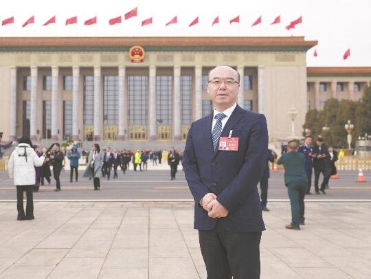 【兩會好聲音】全國人大代表，國網山東公司董事長、黨委書記 王志偉：推動新能源高質量發(fā)展 助力美麗中國建設