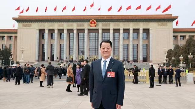 【兩會(huì)好聲音】彭壽院士建議：以應(yīng)用導(dǎo)向?yàn)橹黧w，真正實(shí)現(xiàn)綠色低碳產(chǎn)業(yè)高質(zhì)量發(fā)展