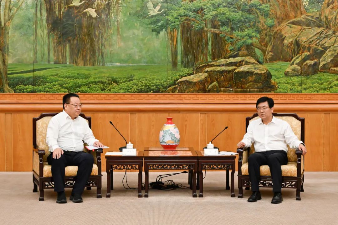 中核集團總經(jīng)理、黨組副書記申彥鋒拜會福建省委副書記、省長趙龍